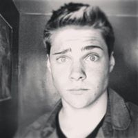 Aaron Sharp Photo 36
