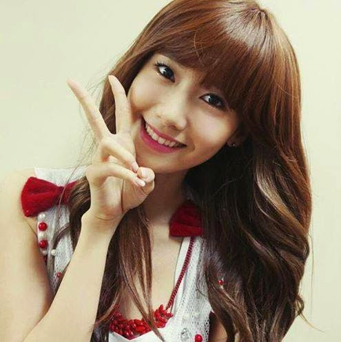 Sally Tran Photo 36