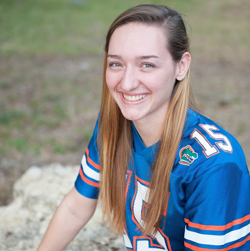 Rebecca Robbins Photo 15