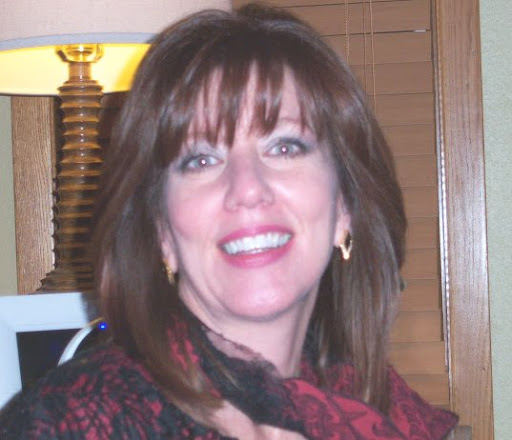Robin Riley Photo 15
