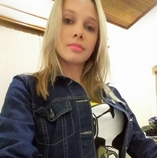 Jessica Brand Photo 27