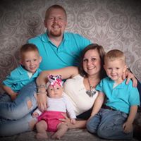 Kayla Robertson Photo 14
