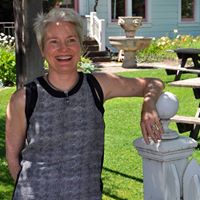 Amy Scherer Photo 22