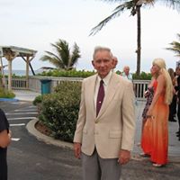 Robert Hand Photo 47