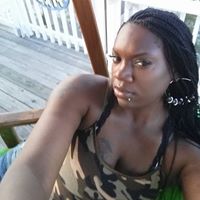 Cassandra Nichols Photo 9