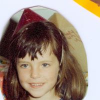 Elizabeth Tiernan Photo 11