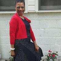 Vivian Malloy Photo 11