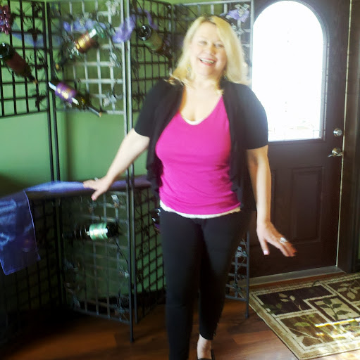 Denise Swanson Photo 29