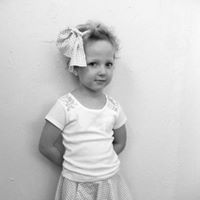 Heather Leonard Photo 30