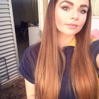 Emma English Photo 35