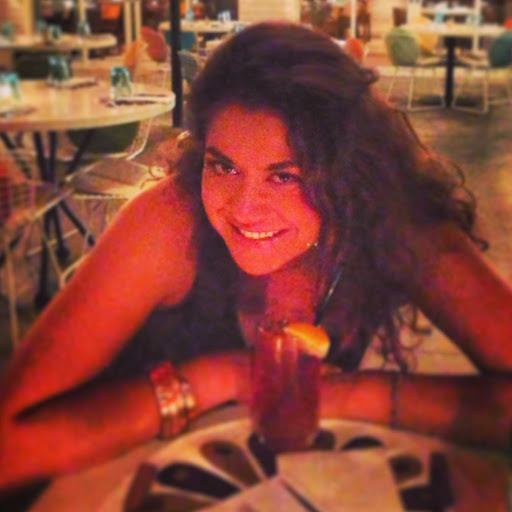 Angela Diaz Photo 32
