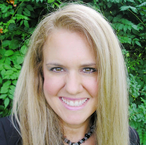 Sara Kaufman Photo 8