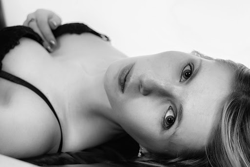 Kathryn Hart Photo 18