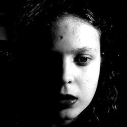 Amy Leach Photo 33