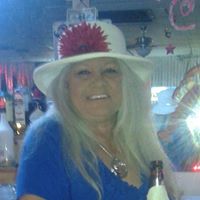 Deborah Bentley Photo 37
