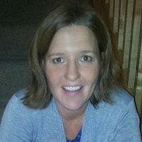 Staci Hansen Photo 5