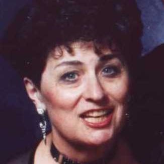 Joan Singer Photo 9
