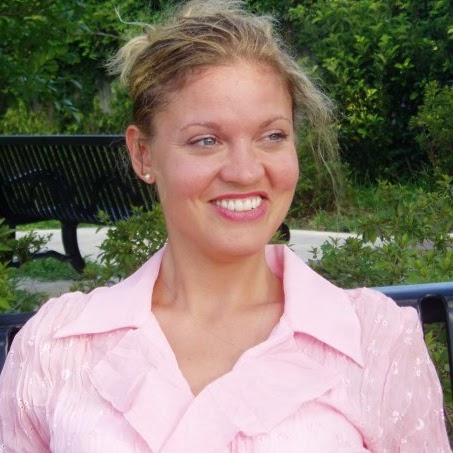 Sarah Estes Photo 21