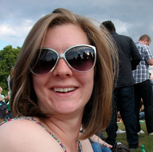 Charlotte Barton Photo 43