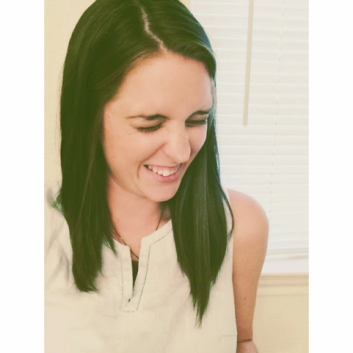 Danielle Danforth Photo 15