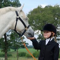 Jana Baxter Photo 6