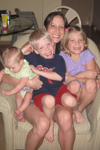 Susan Holmes Photo 47