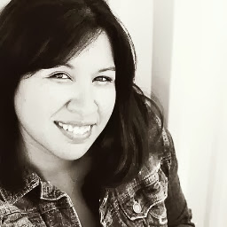 Leeanna Moore Photo 19