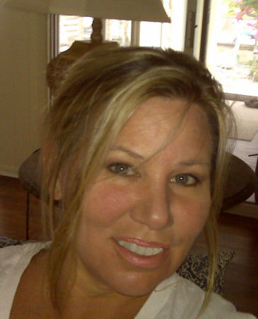 Tara Bacon Photo 12