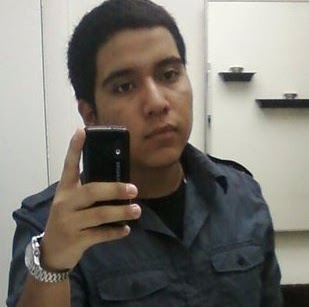 Juan Escobar Photo 26