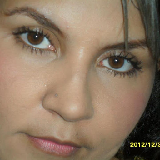 Manuela Contreras Photo 15