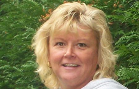 Donna Voss Photo 9