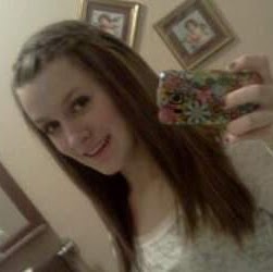 Josie Clark Photo 13