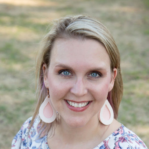 Stephanie Garrett Photo 4