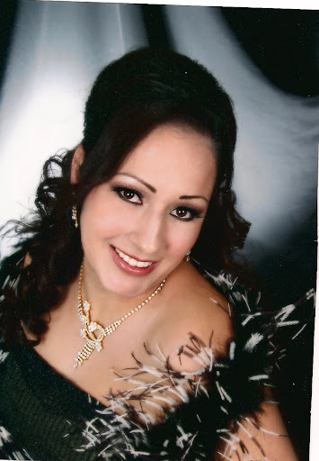 Angelina Sanchez Photo 8