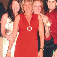 Pamela Arnold Photo 35