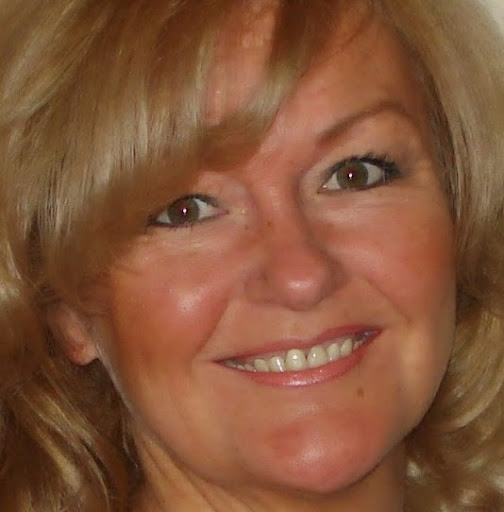 Paula Dunn Photo 25
