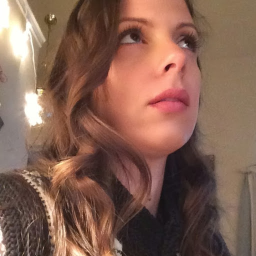 Michelle Girard Photo 19