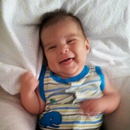 Cynthia Robles Photo 20