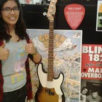 Stephanie Macedo Photo 4