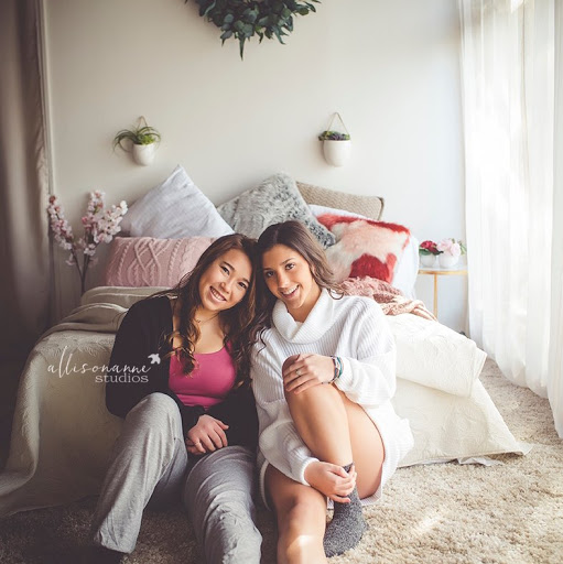 Serena Lin Photo 5