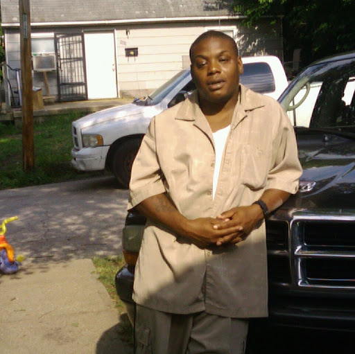Marlon Davis Photo 8