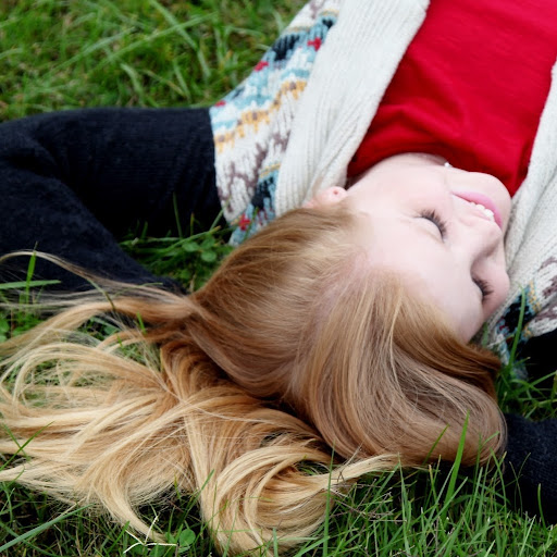 Taylor Cook Photo 7