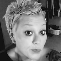 Kristy Pierce Photo 23