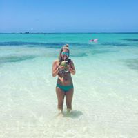 Hannah Sullivan Photo 37