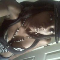 Amanda Watkins Photo 35
