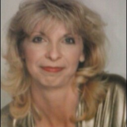 Norma Kennedy Photo 32