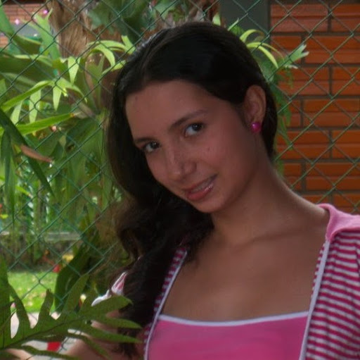 Juliana Gonzalez Photo 2