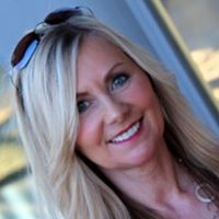 Lisa Wade Photo 31