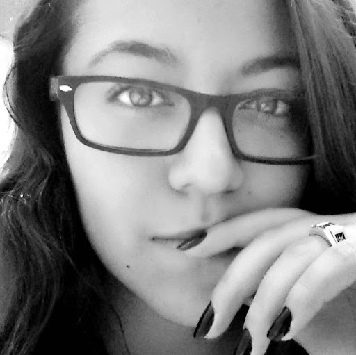 Rebeca Vera Photo 7