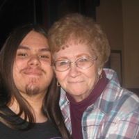 Elaine Russell Photo 45